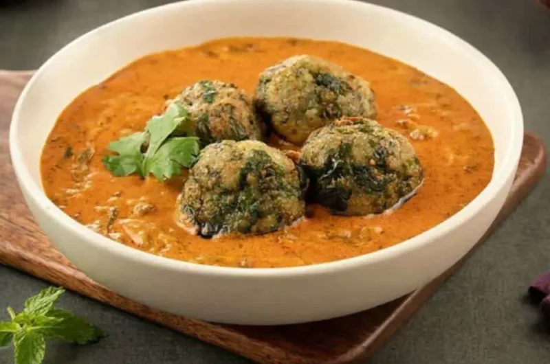 How to make Palak Kofta Curry: