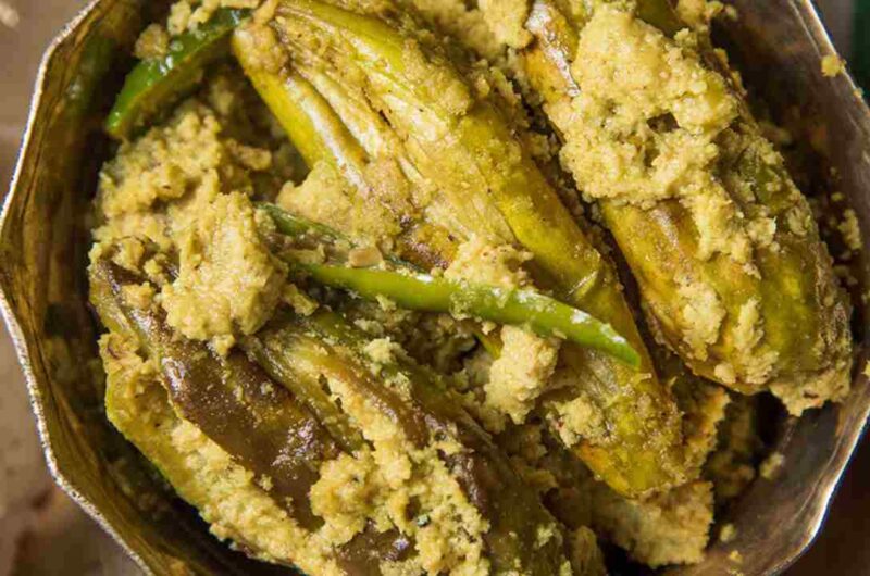 How to prepare Authentic Bengali Potol Posto: